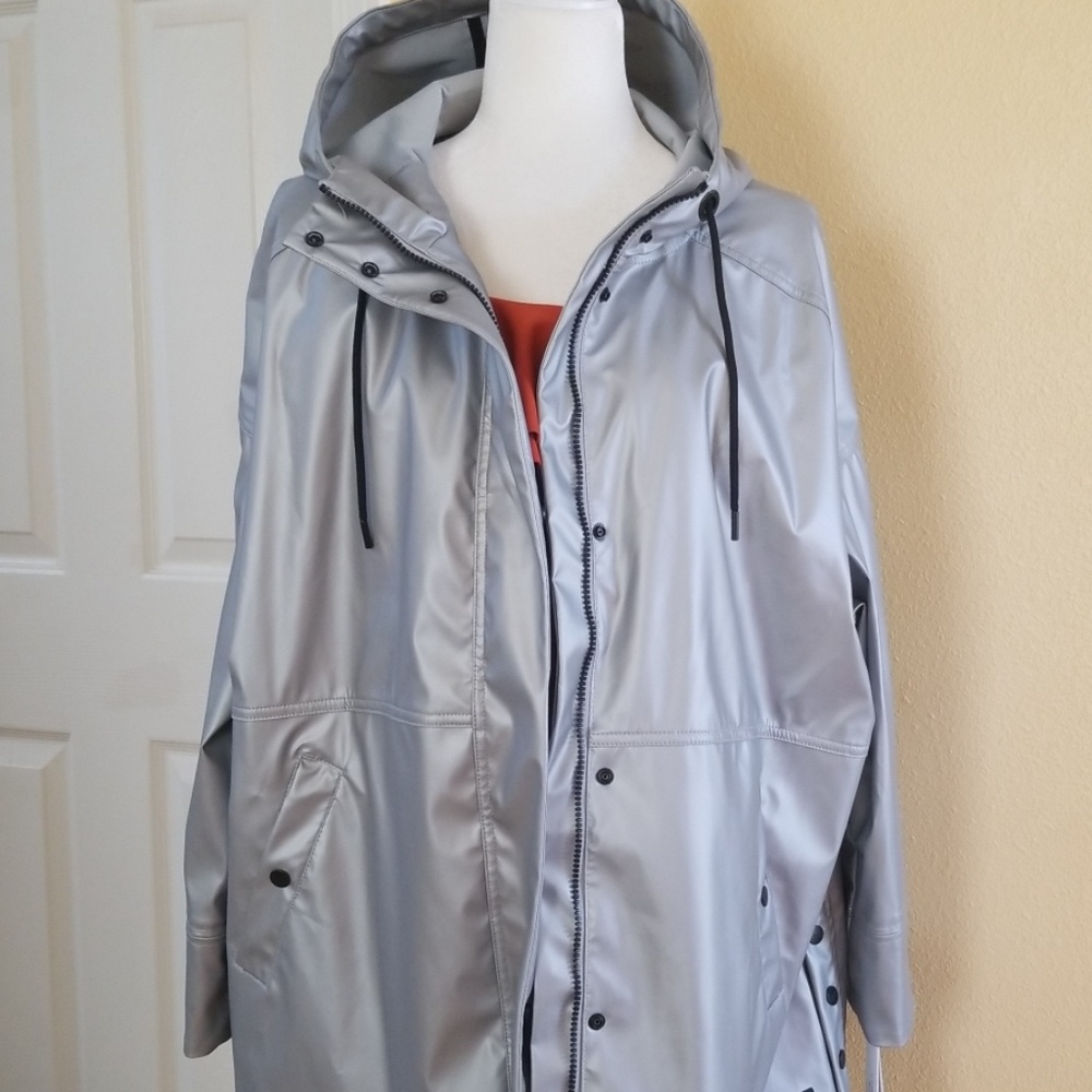 Calvin Klein Performance Silver Jacket